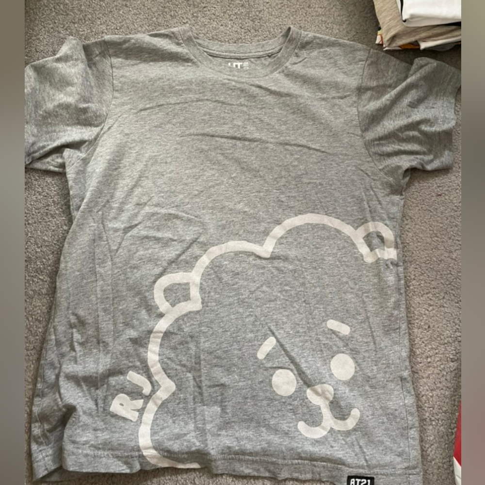 Uniqlo BTS BT21 RJ Tshirt XXS